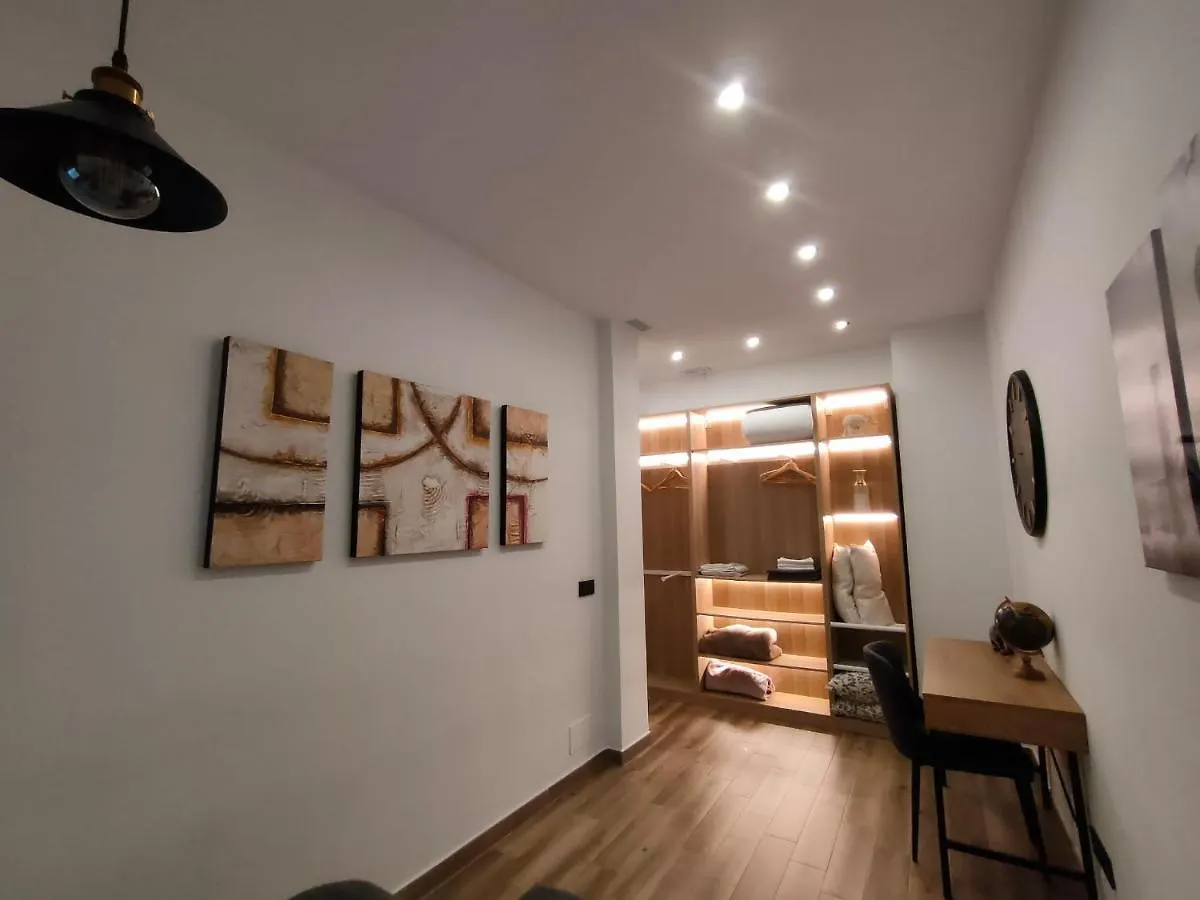 Budha Luxury Apartment Centro Historico De 马拉加