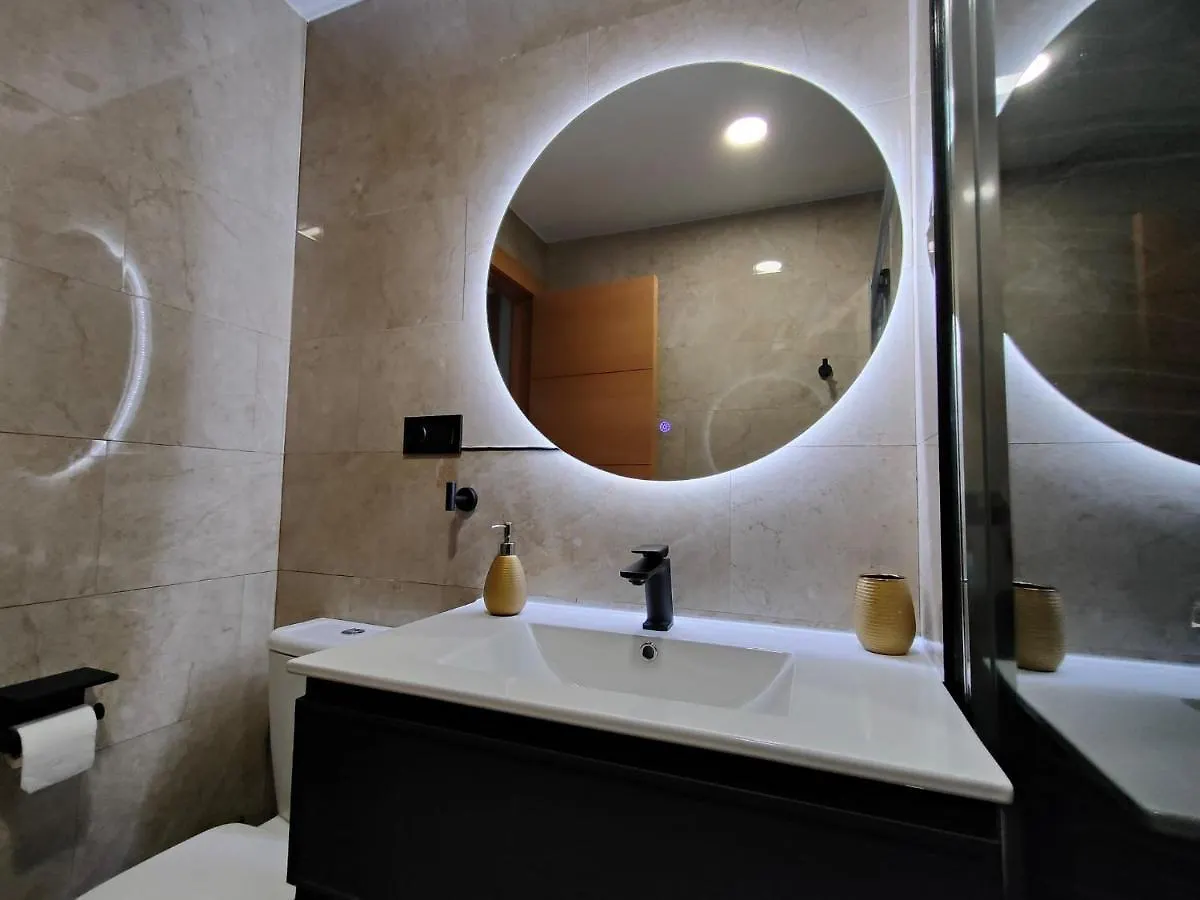 Budha Luxury Apartment Centro Historico De 马拉加