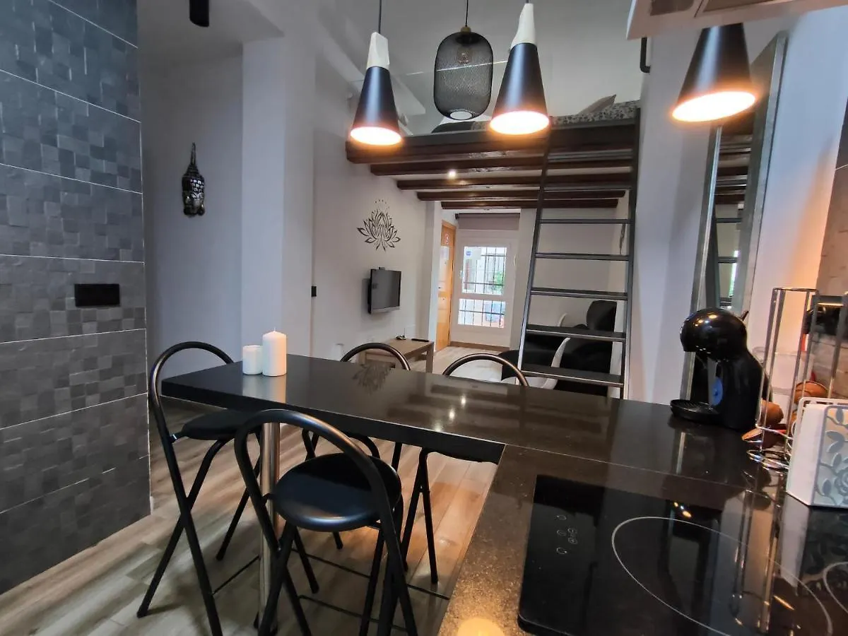 Budha Luxury Apartment Centro Historico De 马拉加
